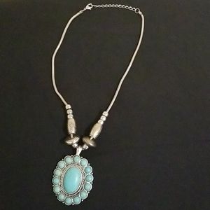 Torquoise colored necklace